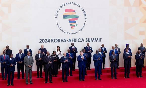 Chargé par le président de la République, le Ministre Ahmed Attaf participe au Sommet Afrique-Corée
